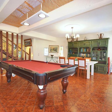 Walking Distance To The Centre - Snooker Table - Private Pool - 5 Bedrooms 奎特里拉 外观 照片